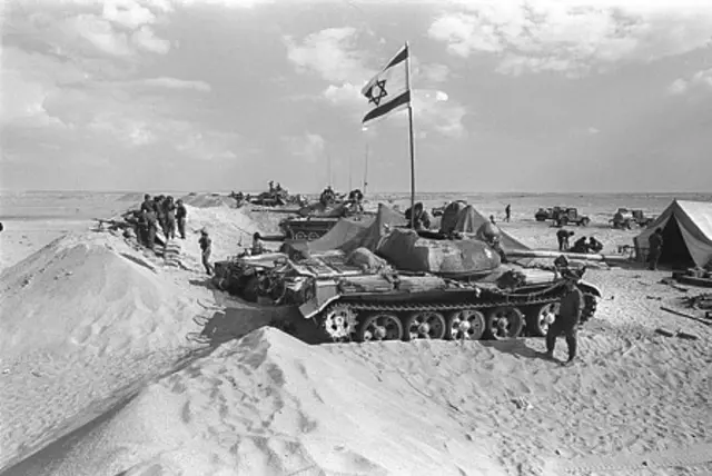 1967年4月，第三次中东战争爆发，加沙地区又一次被以色列占领。