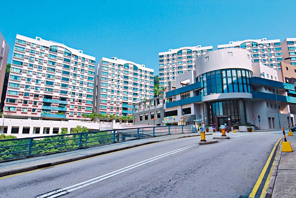 沙田曉翠山莊連錄成交，中層3房戶1600萬連車位售出。