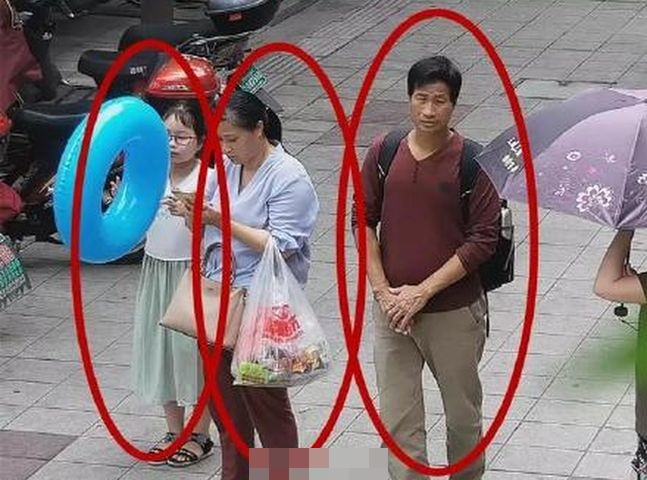 章子欣被家中一對租客夫婦帶離家中。網圖