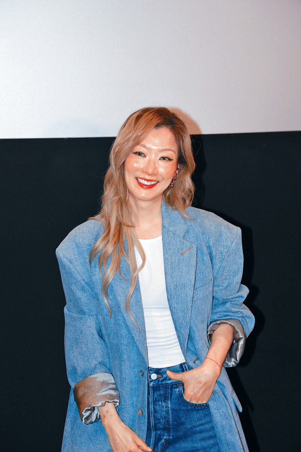 Sammi暗示将在启德开骚，扬言叫粉丝储定钱！