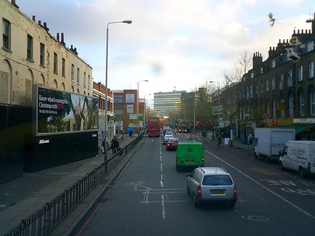 英國最新規定為改善道路安全。維基網站 英國最新規定為改善道路安全。維基網站