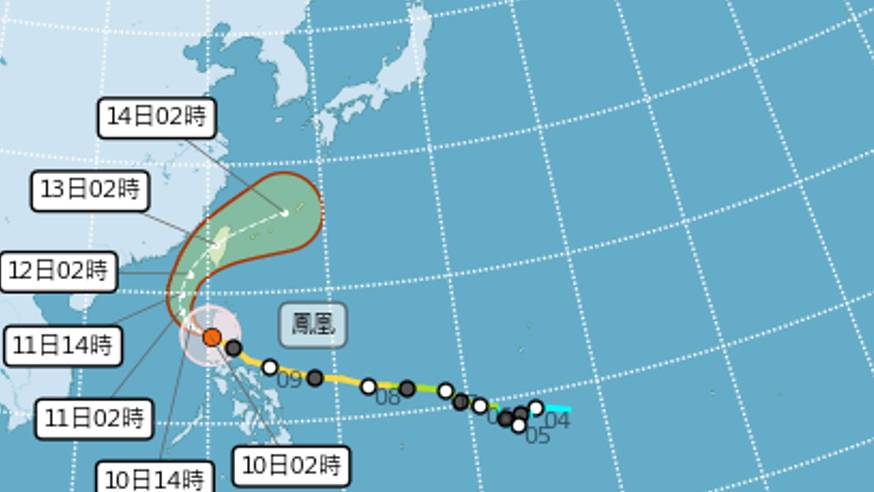 颱風鳳凰恐「穿越台灣」，台灣氣象部門預估今午後發布海警。台氣象署