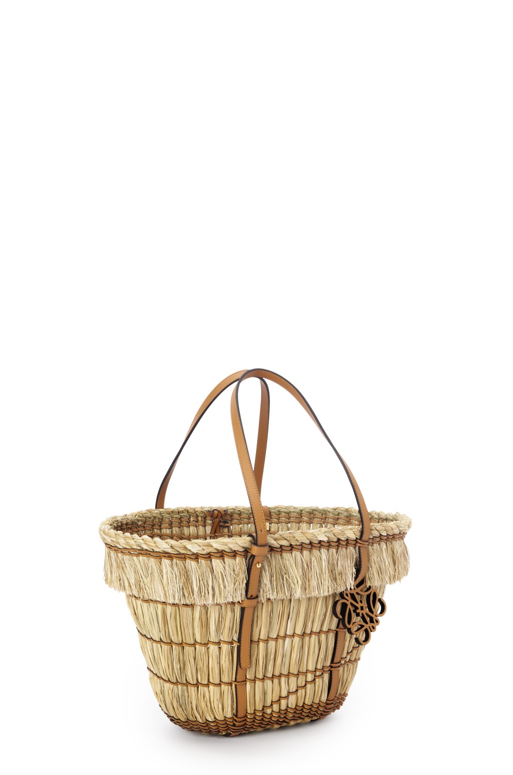 灵感源自加利西亚地区的古老手工Coroza的织篮。