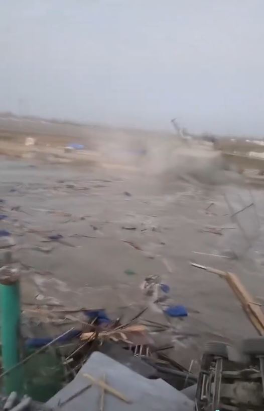 江蘇在建大橋塌落  已2死3失蹤。抖音