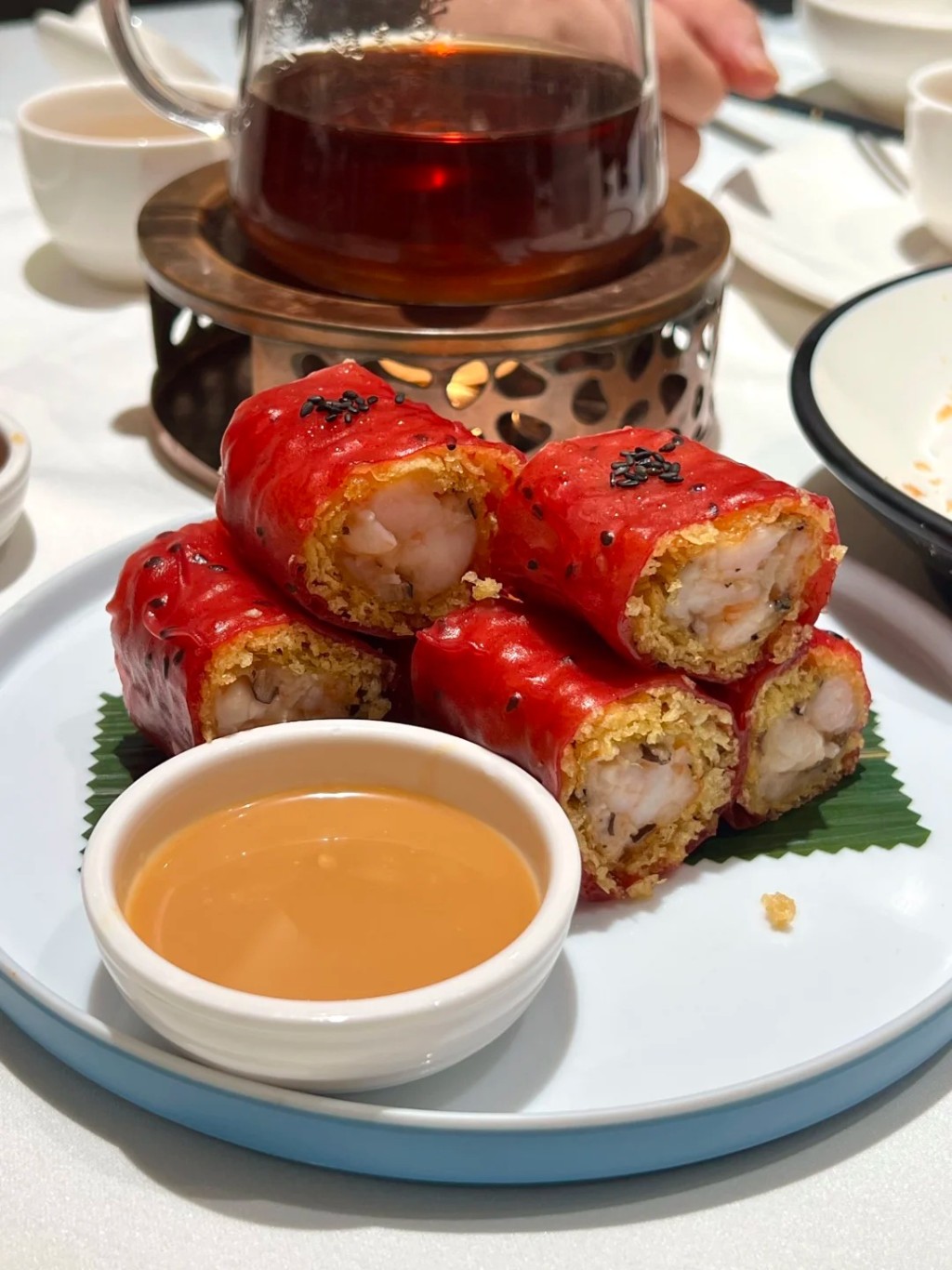 广州“5.1”实施早茶新规，对点心及茶位费等有规管。小红书＠银灯食府测评