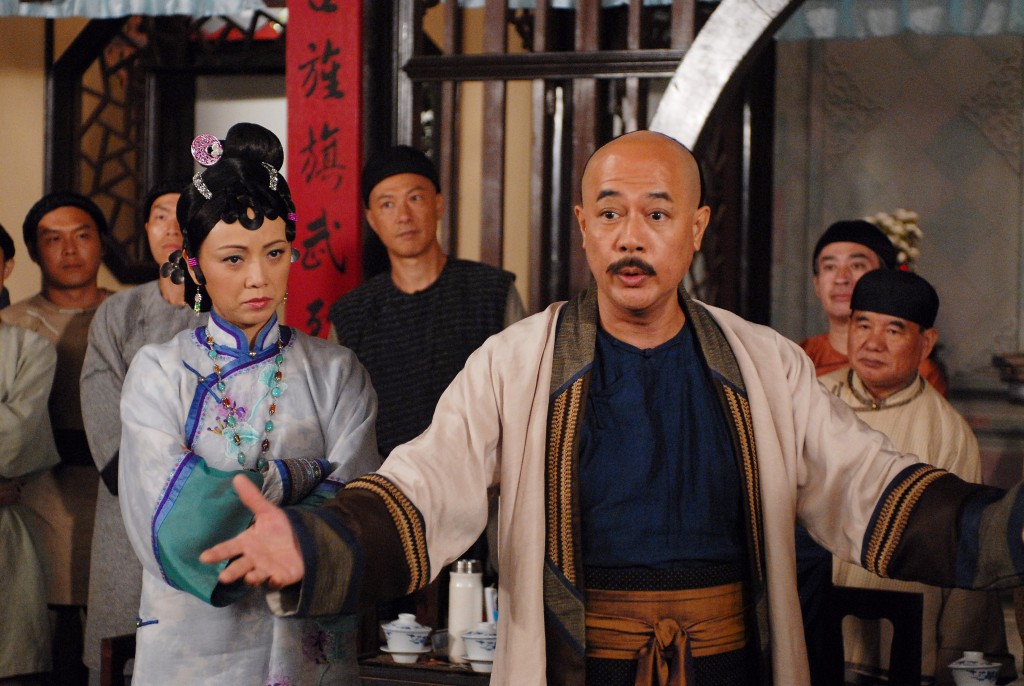 李成昌在《巾帼枭雄》系列亦是演出终极反派。
