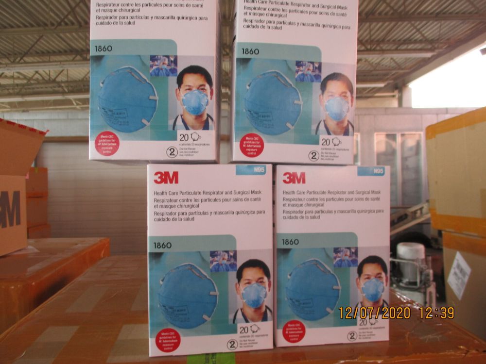 假冒「3M N95口罩」而流入美國的醫院。AP圖片
