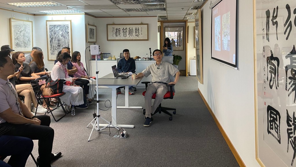 知名文化學者王魯湘分享張仃的藝術生涯。梁伊琪攝