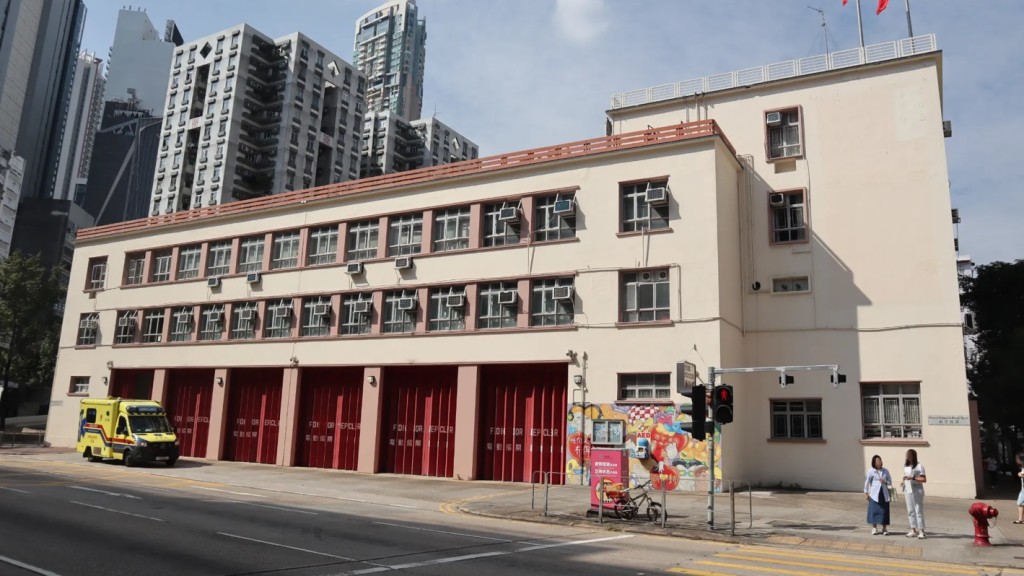 消防處推網上平台 供舉報消防風險包括阻塞逃生途徑 可附上照片影片佐證(附連結)