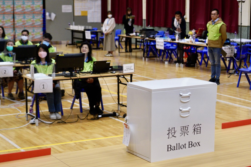 立法會選舉12月舉行。(資料圖片) 立法會選舉12月舉行。(資料圖片)