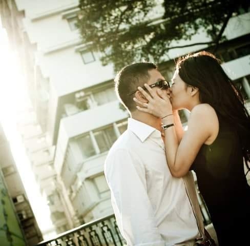 羅貝兒與丈夫。網圖