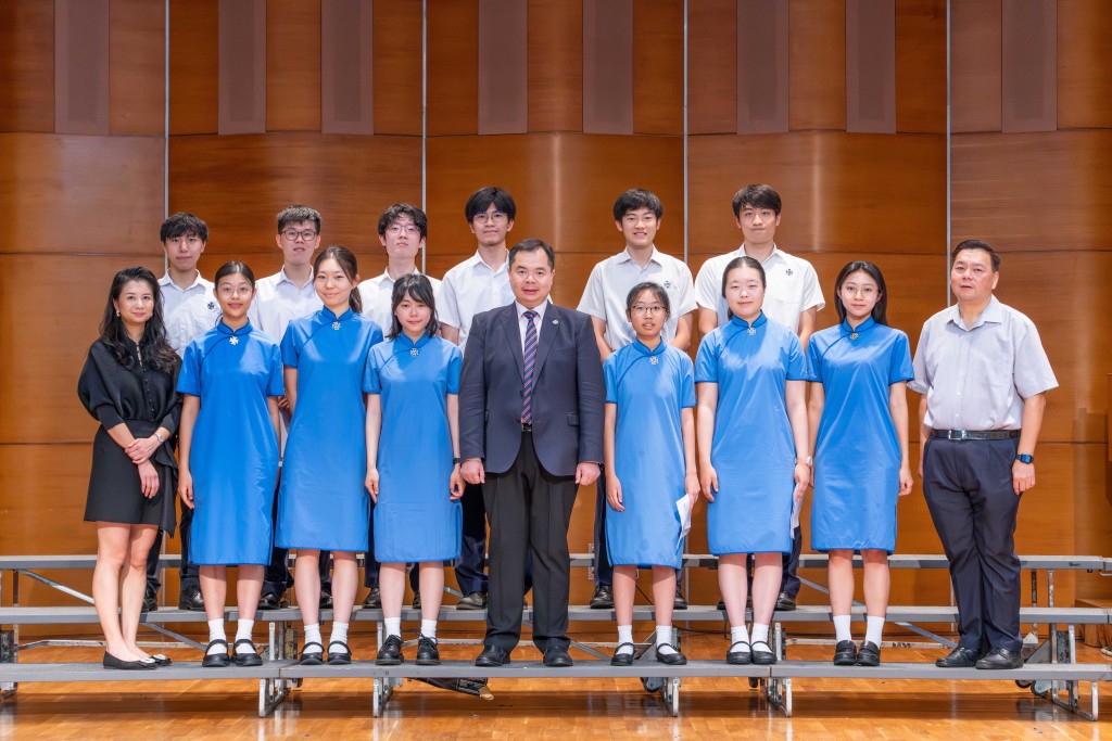 圣保罗男女中学今年诞生多位尖子生。(相片来自学校网页)