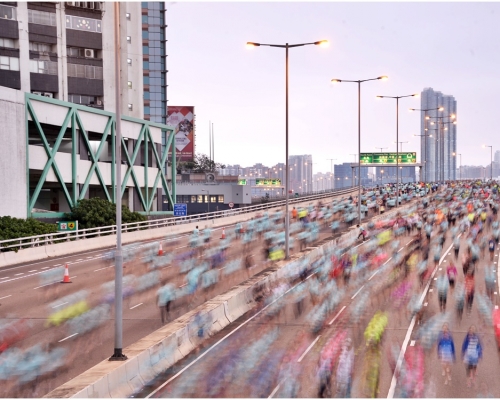 城中長跑盛事渣打香港馬拉松將於明晨開跑。資料圖片
