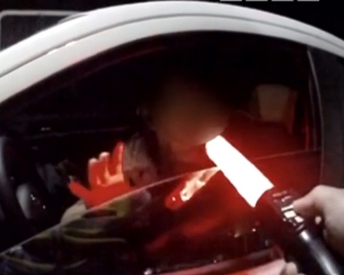 湖北一名女司機進食提子乾後駕車,被民警儀器誤測酒駕。網圖