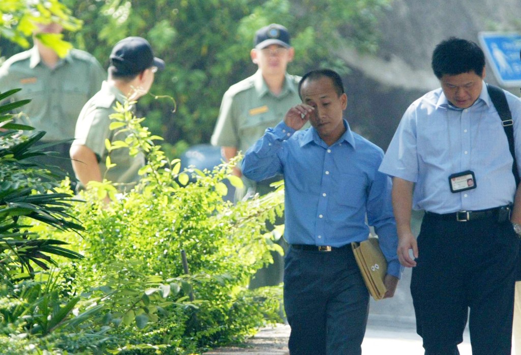 尹三龍於2004年9月28日中秋節當天釋放，離開赤柱監獄。資料圖片