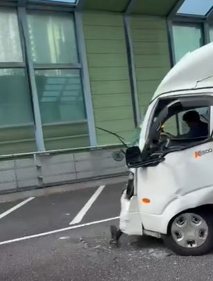 碎片散地。fb 車cam L（香港群組）  