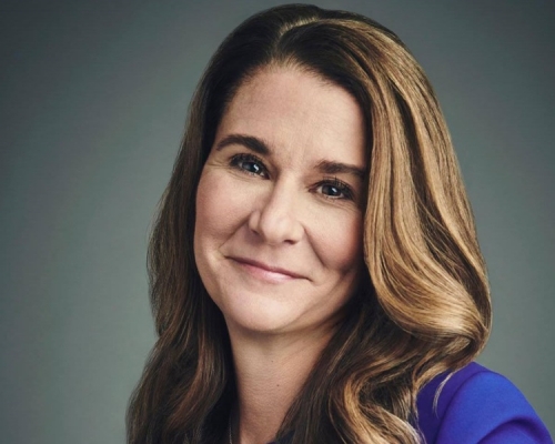 比爾蓋茨妻子評總統抗疫表現為D-,批特朗普防疫反應慢。Melinda Gates Facebook