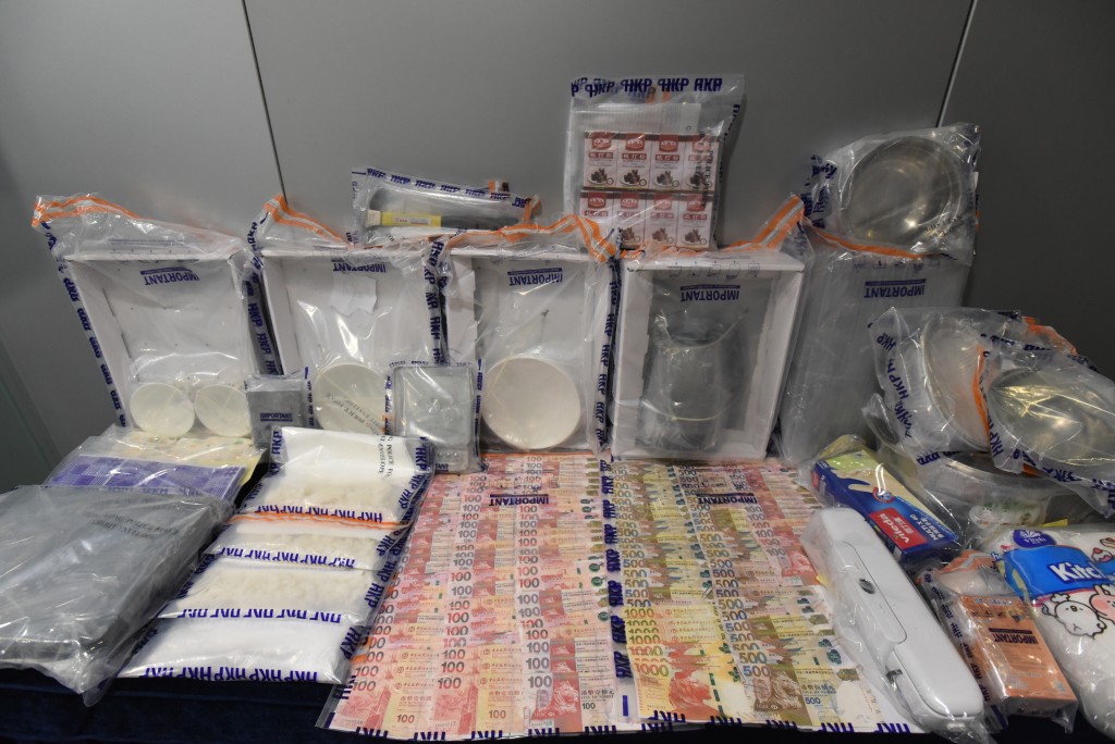 警方檢獲的毒品及包裝工具約值140萬元。
