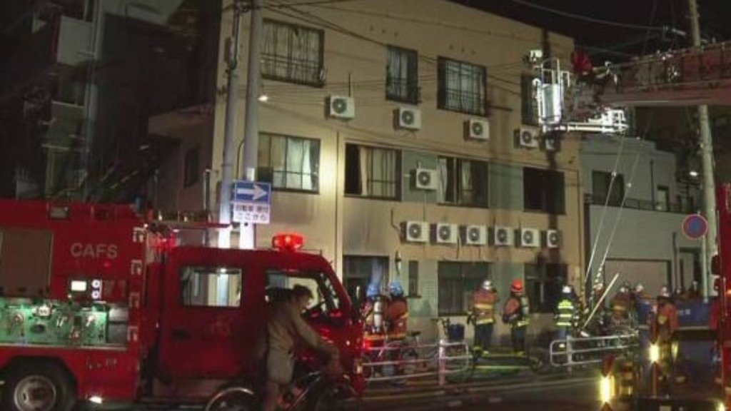 消防到場約一分鐘後將火救熄。圖:NHK