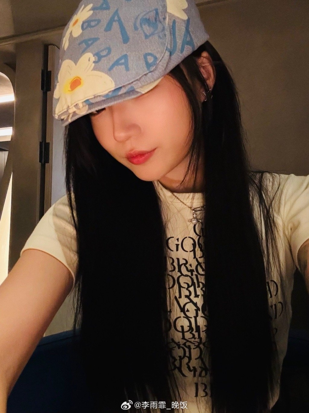 23歲中國歌手李雨霏因一曲《烏蘭巴托的夜》爆紅。