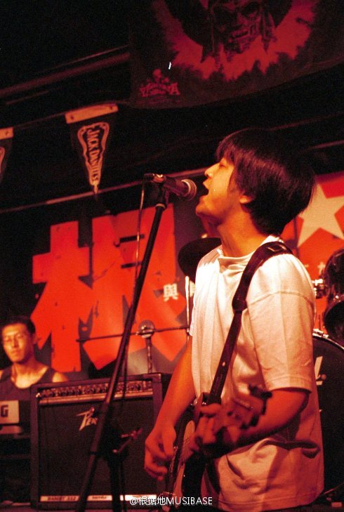 何勇出身音樂世家。(網上圖片) 何勇出身音樂世家。(網上圖片)