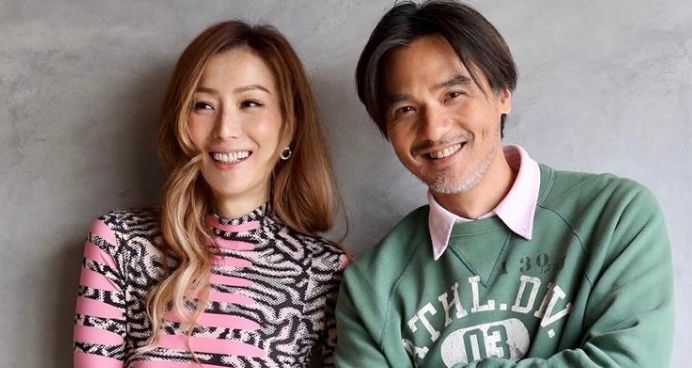 型男索女相隔17年再聚,。
