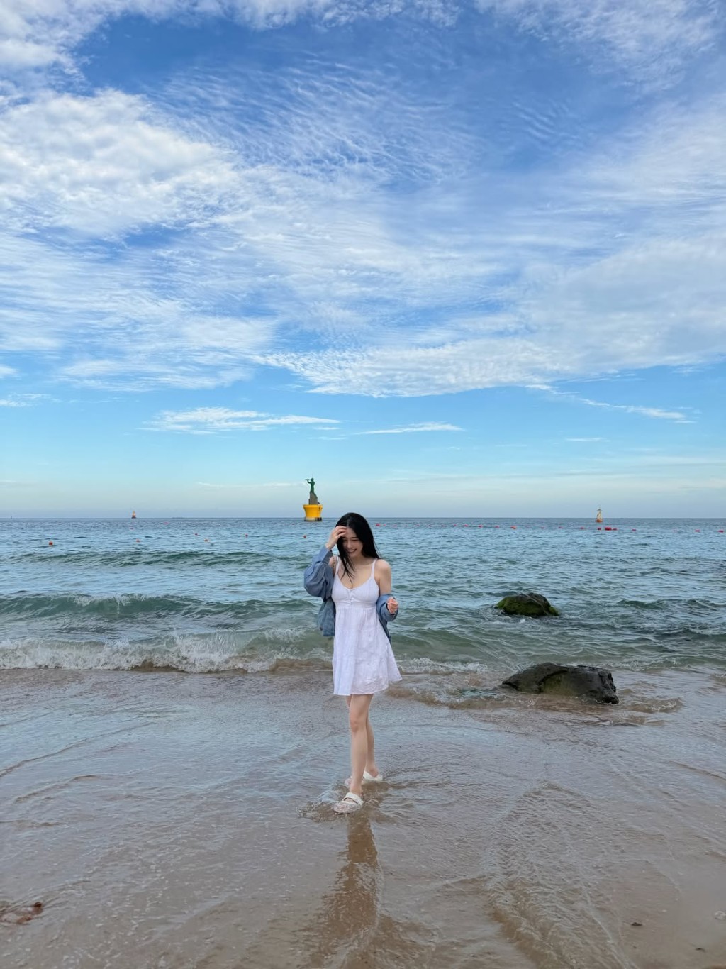 沈月在25歲生日大派福利。 沈月在25歲生日大派福利。