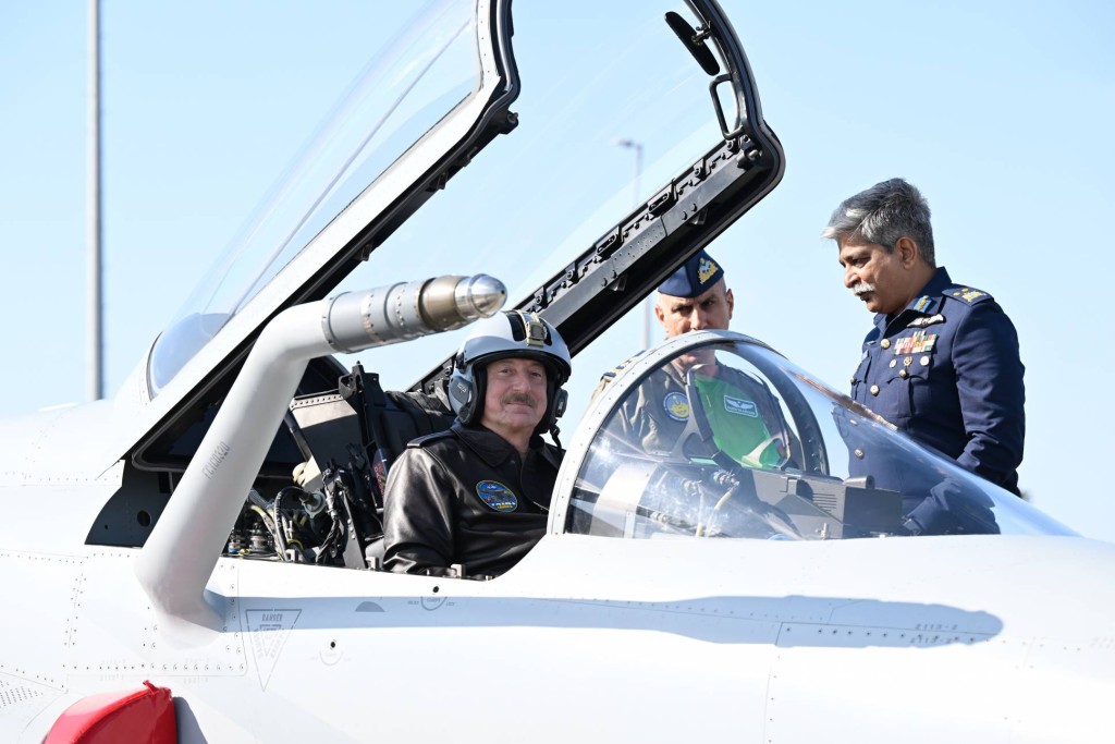 阿塞拜疆已裝備16架JF-17戰機。Azerbaijan defence ministry 阿塞拜疆已裝備16架JF-17戰機。Azerbaijan defence ministry