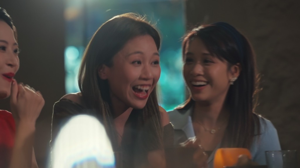 何沛珈见到咩咁兴奋？