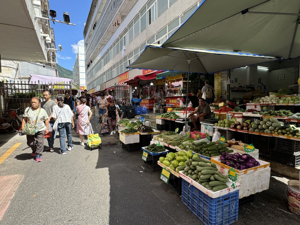 26. 坳下肉菜市場  平餸一條街 蓮塘口岸一出直達