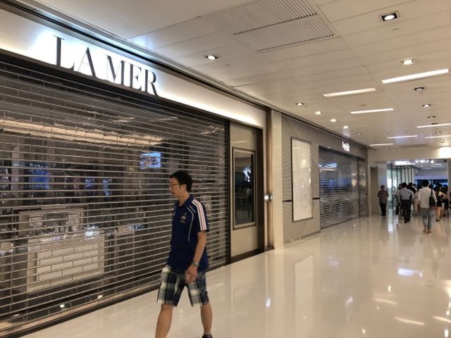 有店鋪已提早關門。連登圖片