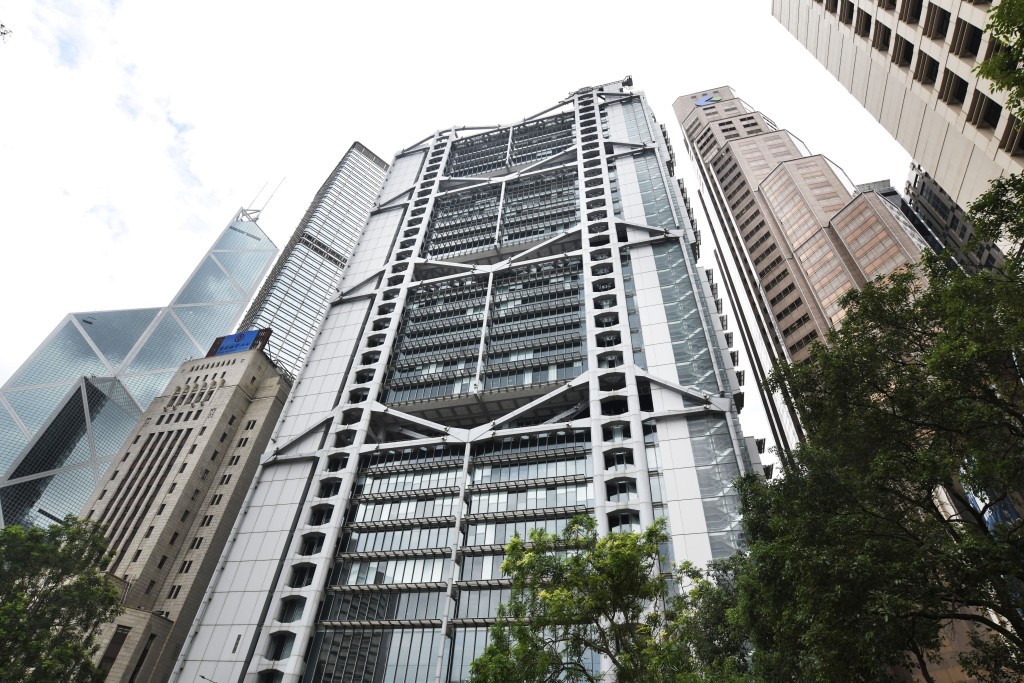 四大銀行包括滙豐、恒生、渣打和中銀均強調,會在適用情況下根據信用卡組織規則啟動退單機制。 四大銀行包括滙豐、恒生、渣打和中銀均強調,會在適用情況下根據信用卡組織規則啟動退單機制。