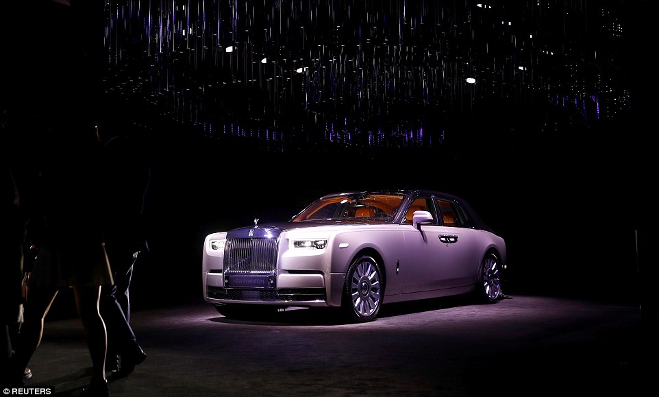 卡梅倫有份設計的Rolls-Royce Phantom。路透社