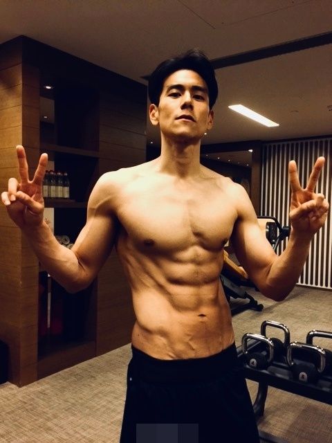 彭于晏微博圖片