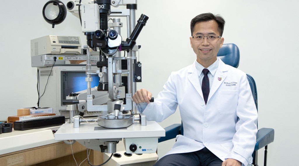 中大醫學院眼科及視覺科學學系副教授任卓昇呼籲學校和家長關注學童眼睛健康。（圖片來源：《走進中大》））