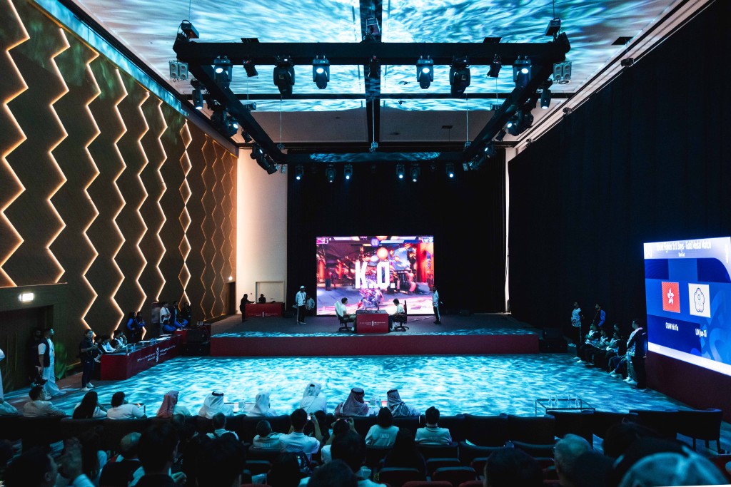 電競運動員陳栢賢在「街頭霸王6」決賽勇奪冠軍。港協暨奧委會圖片