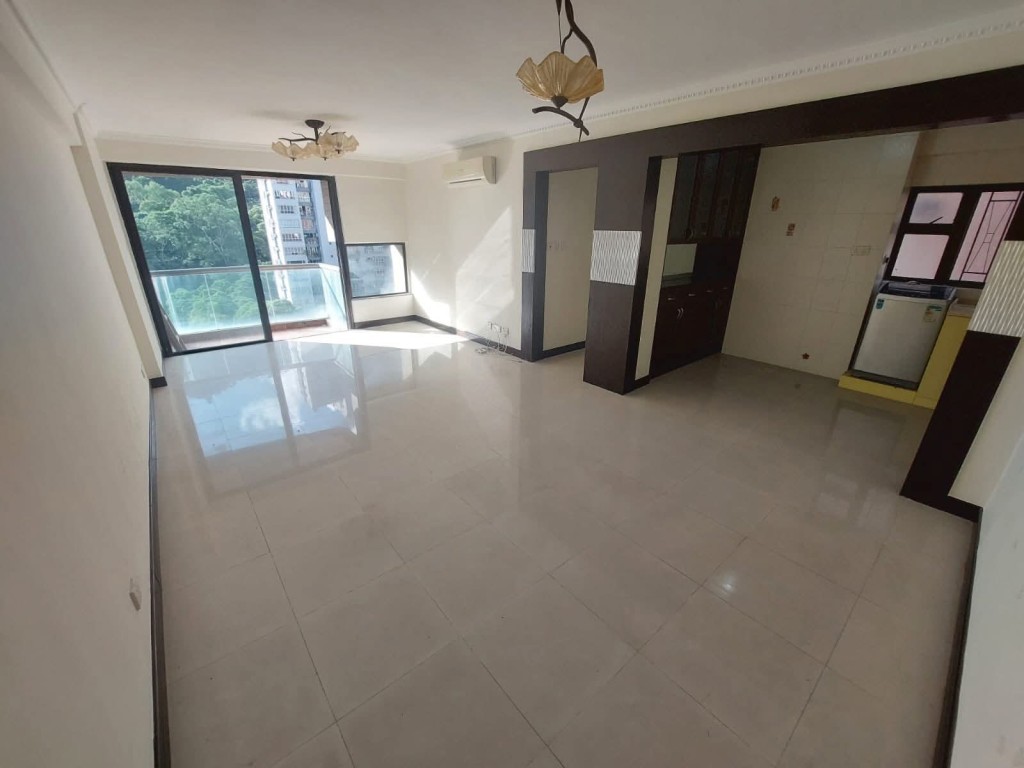 大圍聚龍居一個面積942方呎法院令物業將拍賣。 大圍聚龍居一個面積942方呎法院令物業將拍賣。