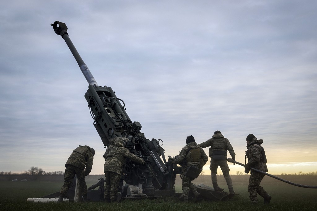 澤連斯基指烏克蘭需要長程導彈。美聯社