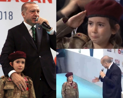 土耳其总统埃尔多安在演讲时，发现了带著红色贝蕾帽的提拉斯，并邀请她上台。（网图）
