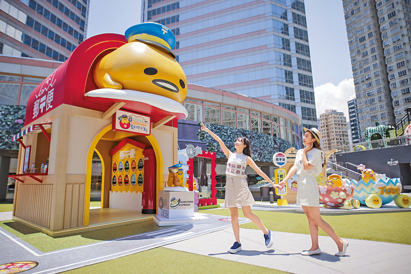 ●可在梳乎蛋主題郵局前開心打卡。