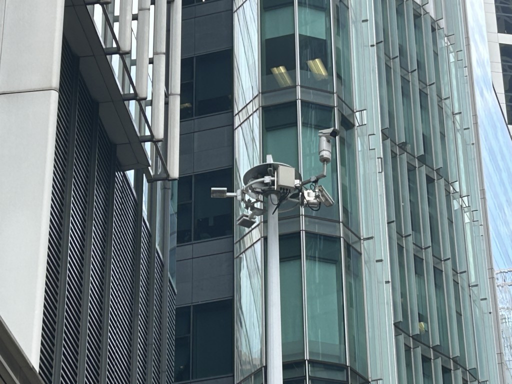 警方目標今年內安裝約5000支（2000組）閉路電視鏡頭。資料圖片