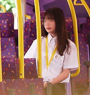 疑似城巴“新仙气女车长”姓张，在今年(2023)6月加入城巴，她原来曾替城巴拍宣传片。