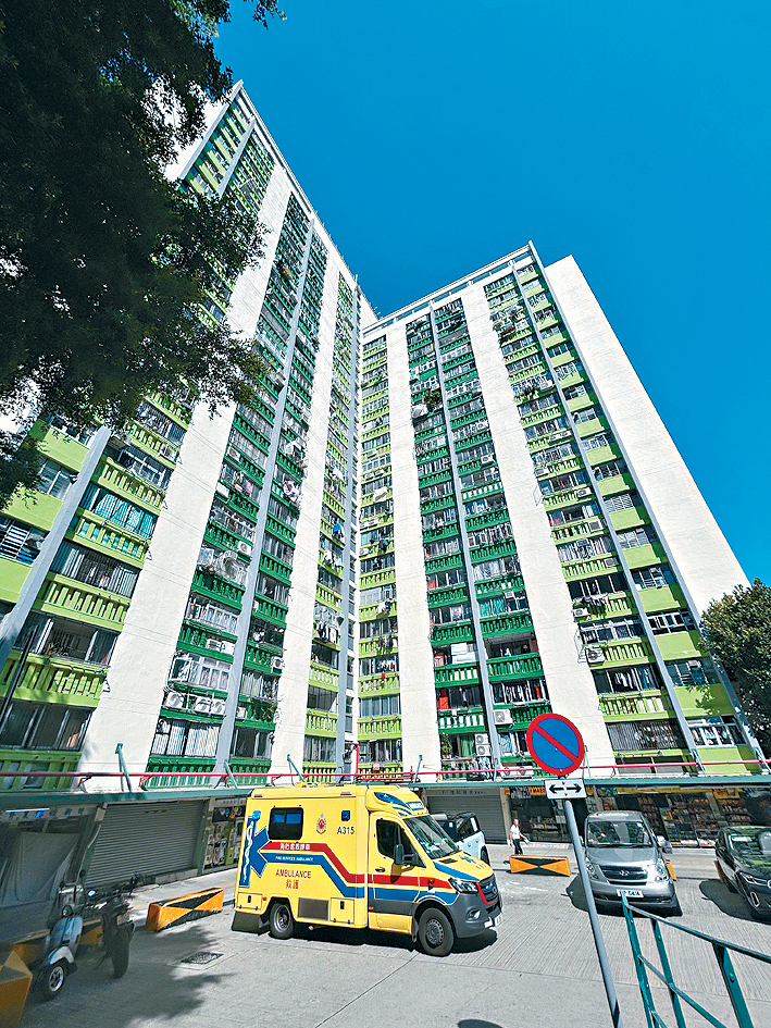 聶敏涉挪用校董會逾1000萬港元。