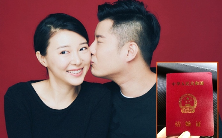馬賽晒與老公恩愛照及結婚證。(微博圖片)