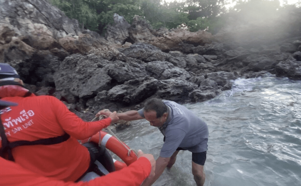 蘇特納大海漂浮4日，最終奇迹獲救。