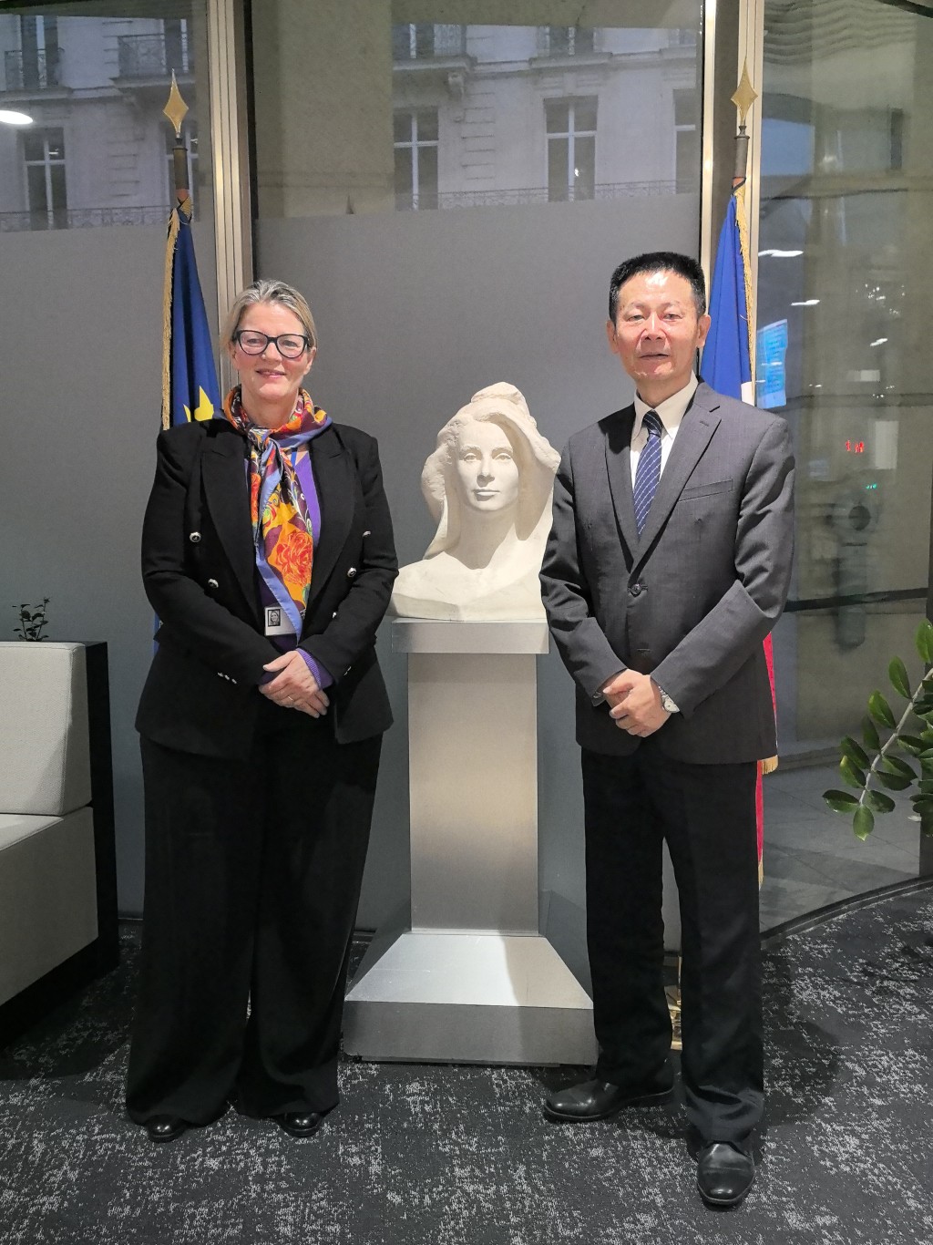 中国证监会主席吴清访问法国巴西。 中国证监会官网 中国证监会主席吴清访问法国巴西。 中国证监会官网