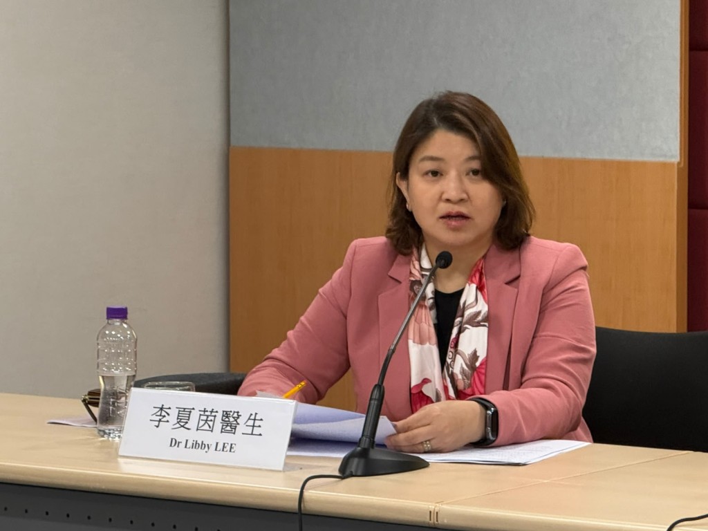 李夏茵相信收樓後,員工會全力追回進度,並保證會在樓宇安全及完成審慎測試後,才開展新大樓服務。伍萬庭攝 李夏茵相信收樓後,員工會全力追回進度,並保證會在樓宇安全及完成審慎測試後,才開展新大樓服務。伍萬庭攝