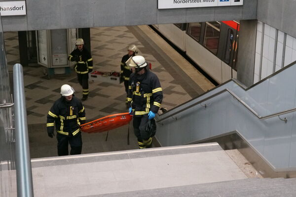 事發的萬茨貝克市場站月台。路透社 事發的萬茨貝克市場站月台。路透社