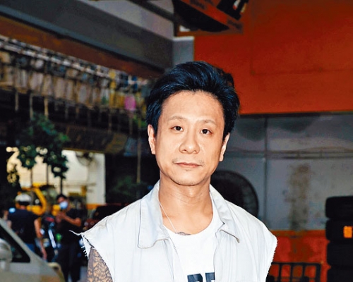 朱栢康兼顧舞台劇及電影,坦言都要有些準備。