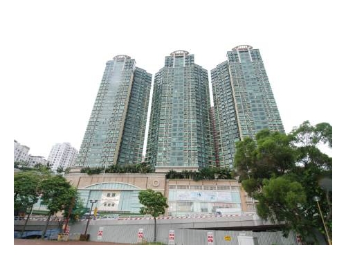 盈暉臺兩房呎售1.69萬 低市價4%。